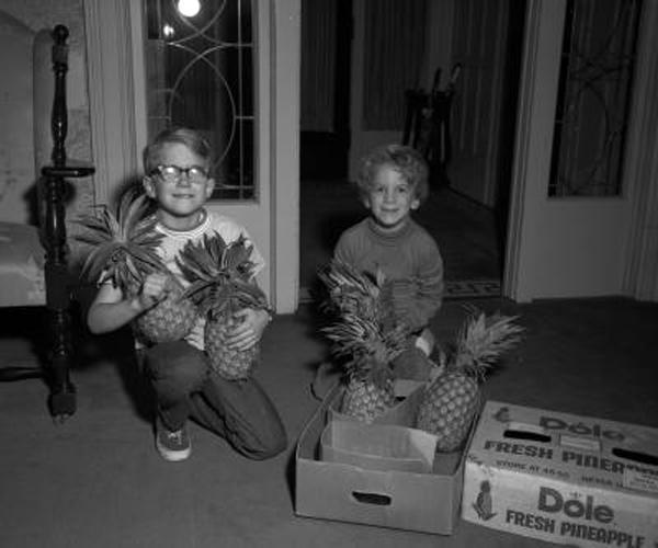 Evans children with 1970 Christmas gift