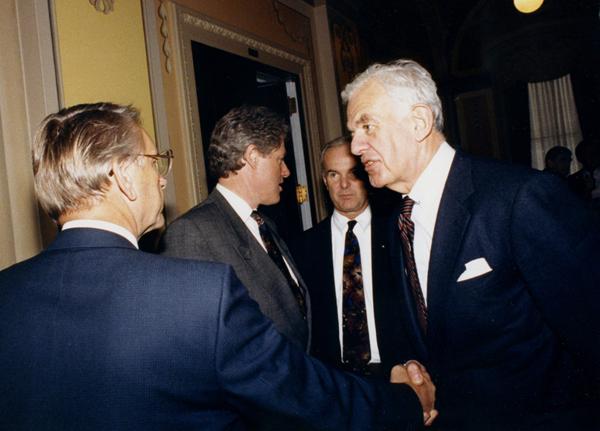 Foley photo with Gardner, Clinton