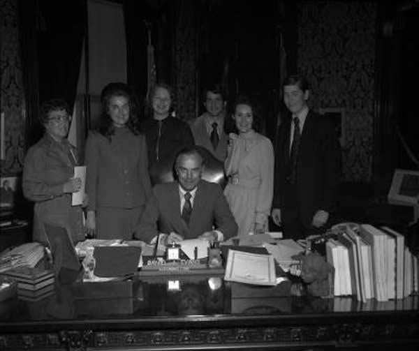 Gov.-Evans-signing-bill-5-25-1971