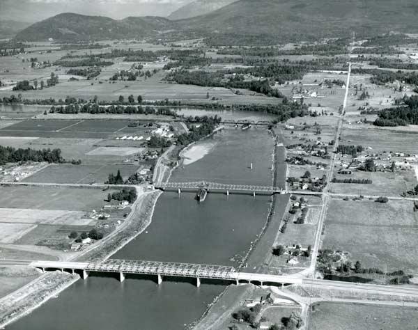 Skagit-River-bridge-1960